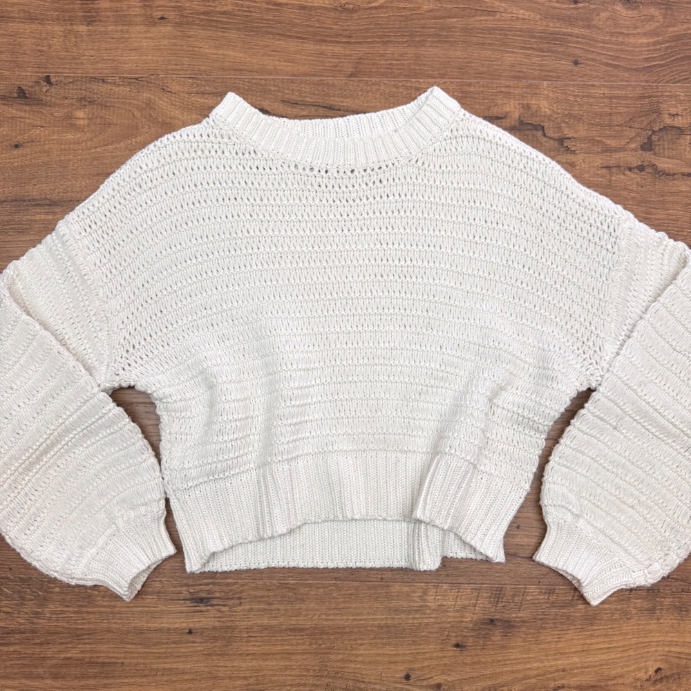 Bae. The Label Australia Small Cream Knit Long Sleeve Cropped Sweater Wool Blend